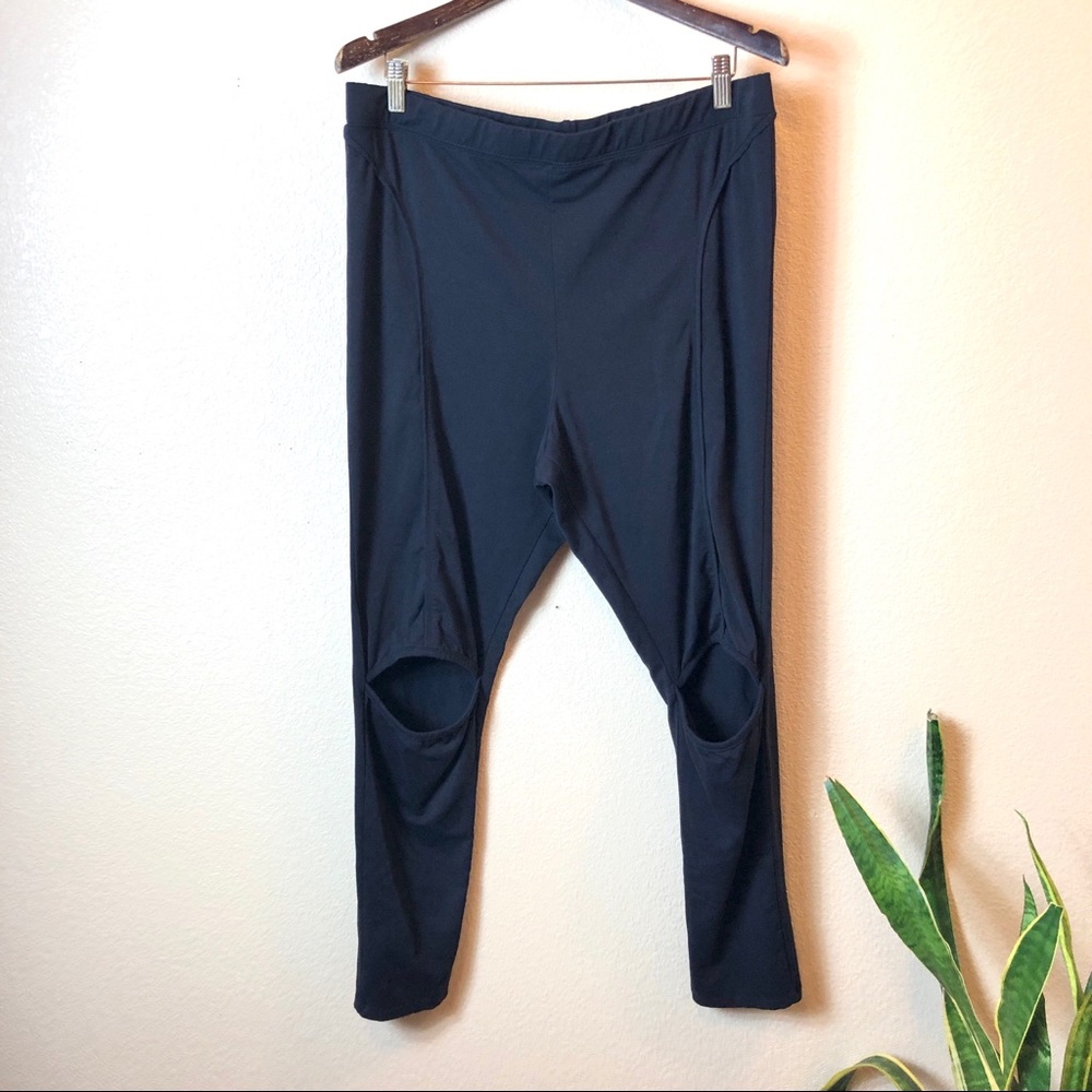 🛍Rune NYC || Black Yoga Workout Pants